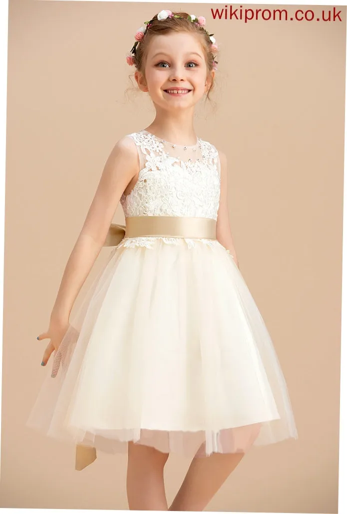 - A-Line Flower Girl Dresses Girl Sash/Beading/Back Neck Eve With Scoop Dress (Detachable sash) Hole Tulle/Lace Flower Sleeveless Knee-length