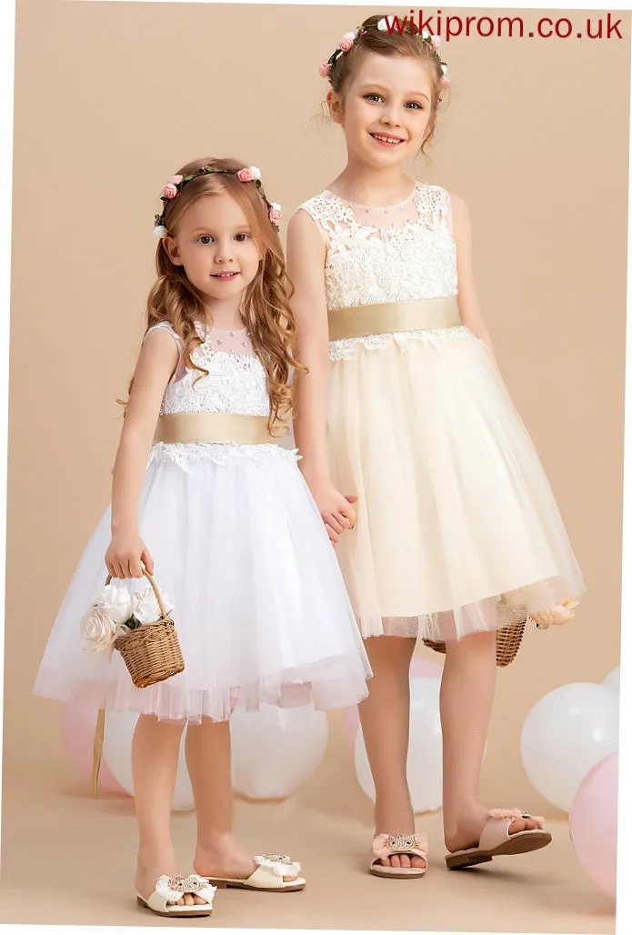 - A-Line Flower Girl Dresses Girl Sash/Beading/Back Neck Eve With Scoop Dress (Detachable sash) Hole Tulle/Lace Flower Sleeveless Knee-length