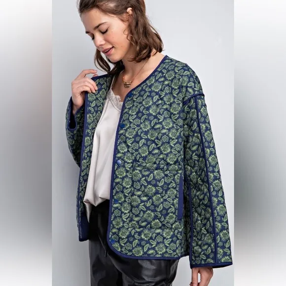 1 LEFT  34 ❤️ LOOSE FIT QUILTED PRINT JACKET
