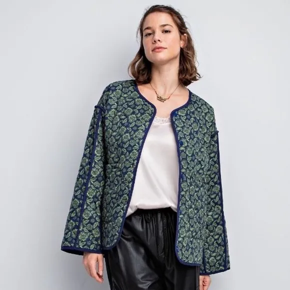 1 LEFT  34 ❤️ LOOSE FIT QUILTED PRINT JACKET