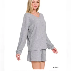 $25 121 ❤️Zenana BRUSHED RIBBED HACCI V-NECK LONG SLEEVE TEE&amp; SHORTS SET