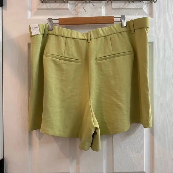 Abercrombie &amp; Fitch High Rise Premium Crepe Tailored Dress Shorts Sz XL NEW