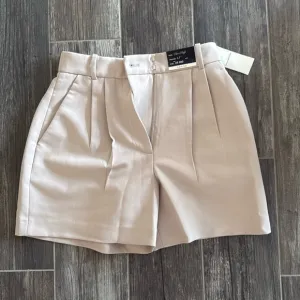 Abercrombie High Rise Curve Love Tailored Pleated Shorts Size 23 (000) Beige