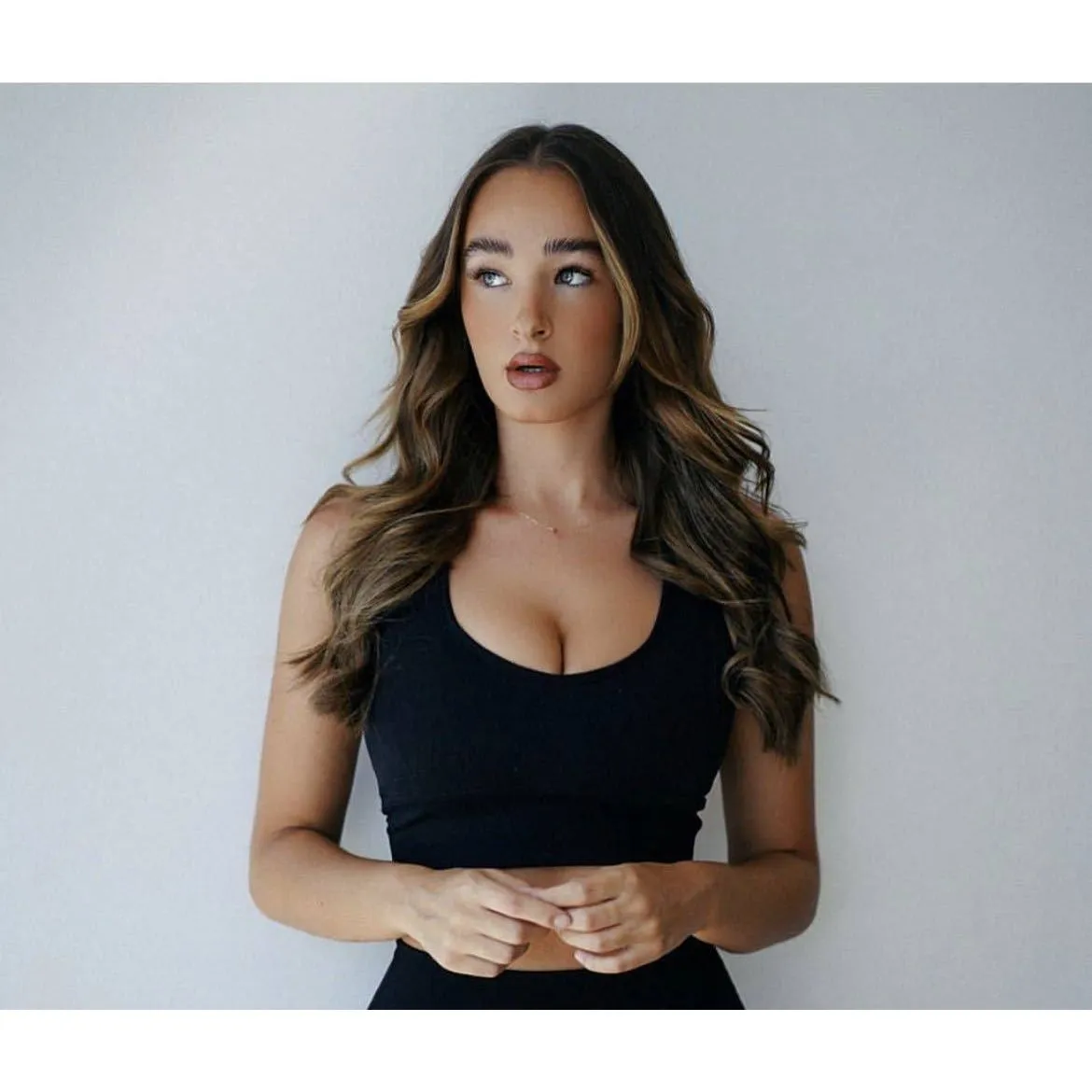 Active Basics - Adult Classic Crop