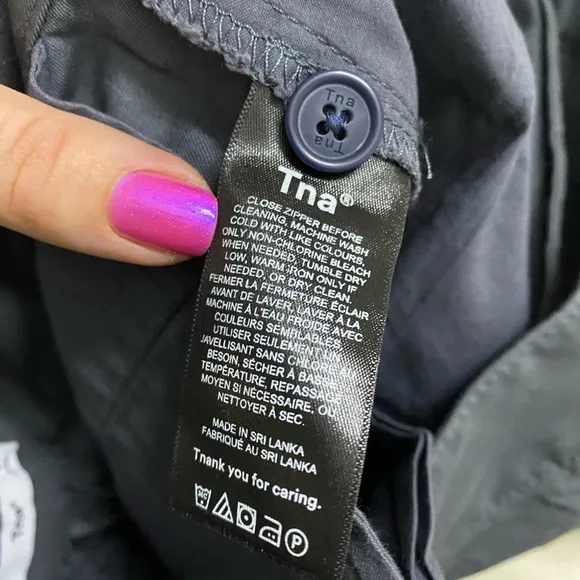 Aritizia TNA - Casual walking shorts
