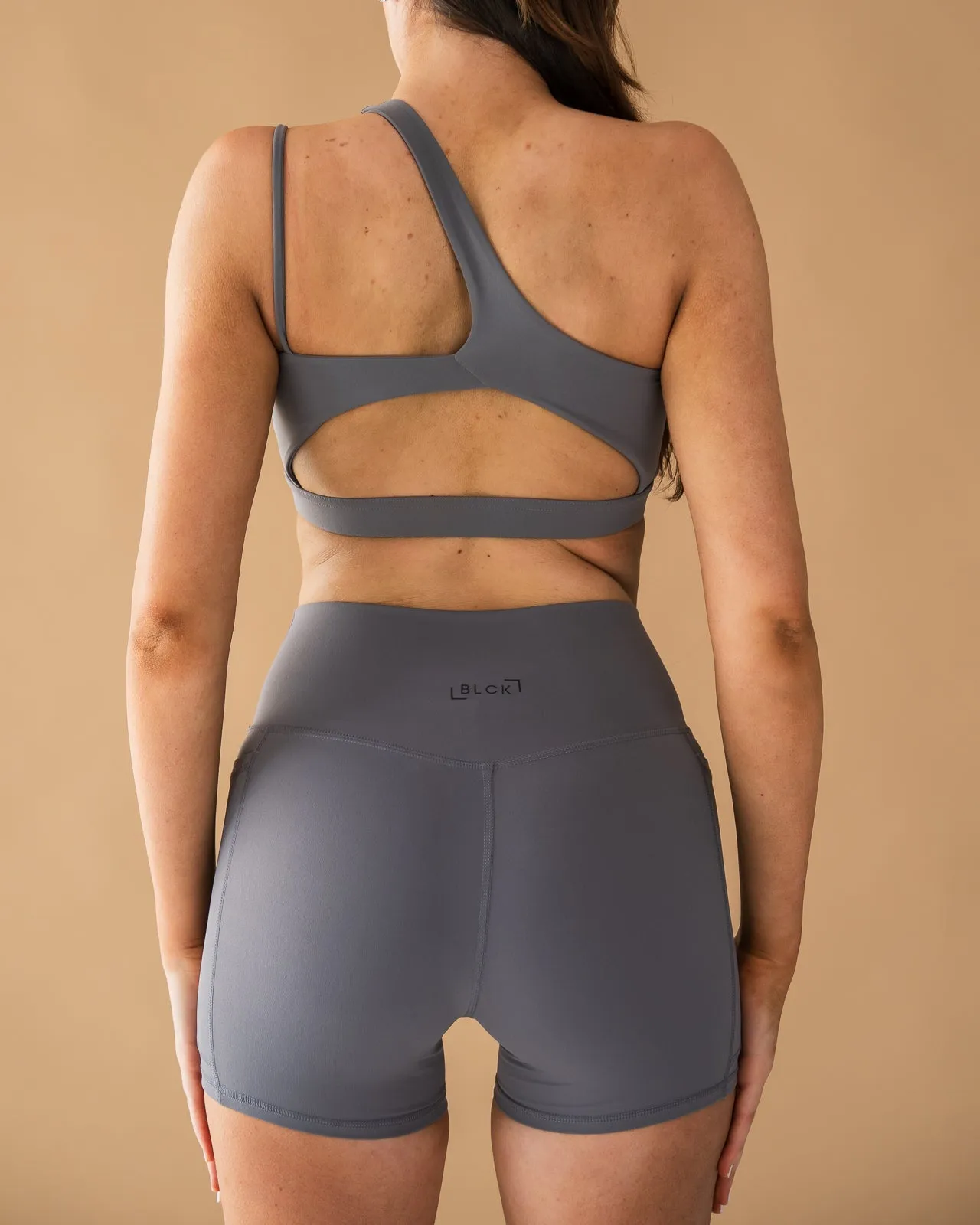 Aura Short