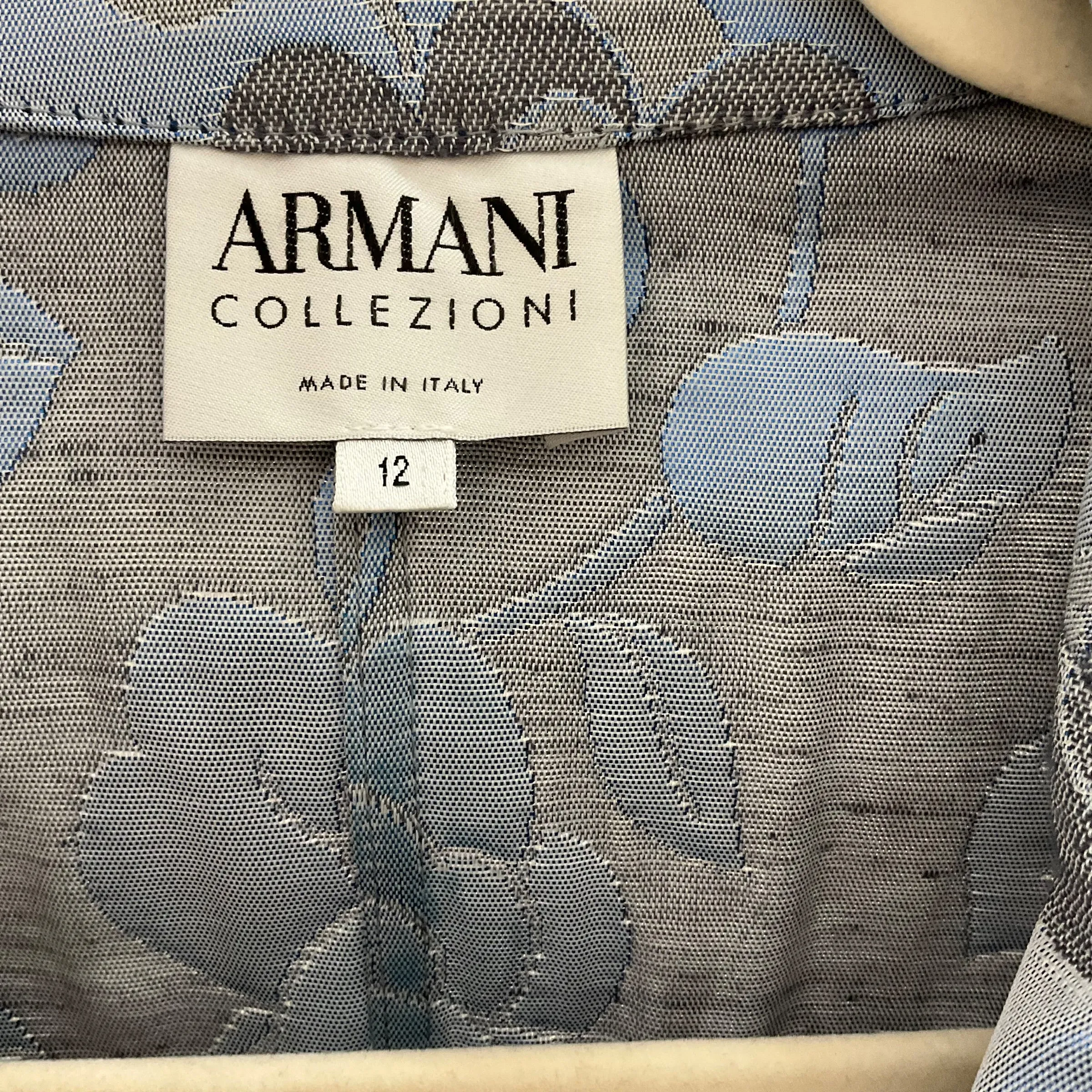 Authentic ARMANI COLLEZIONI Three Button , Lt Blue Floral Design  Blazer.Size12