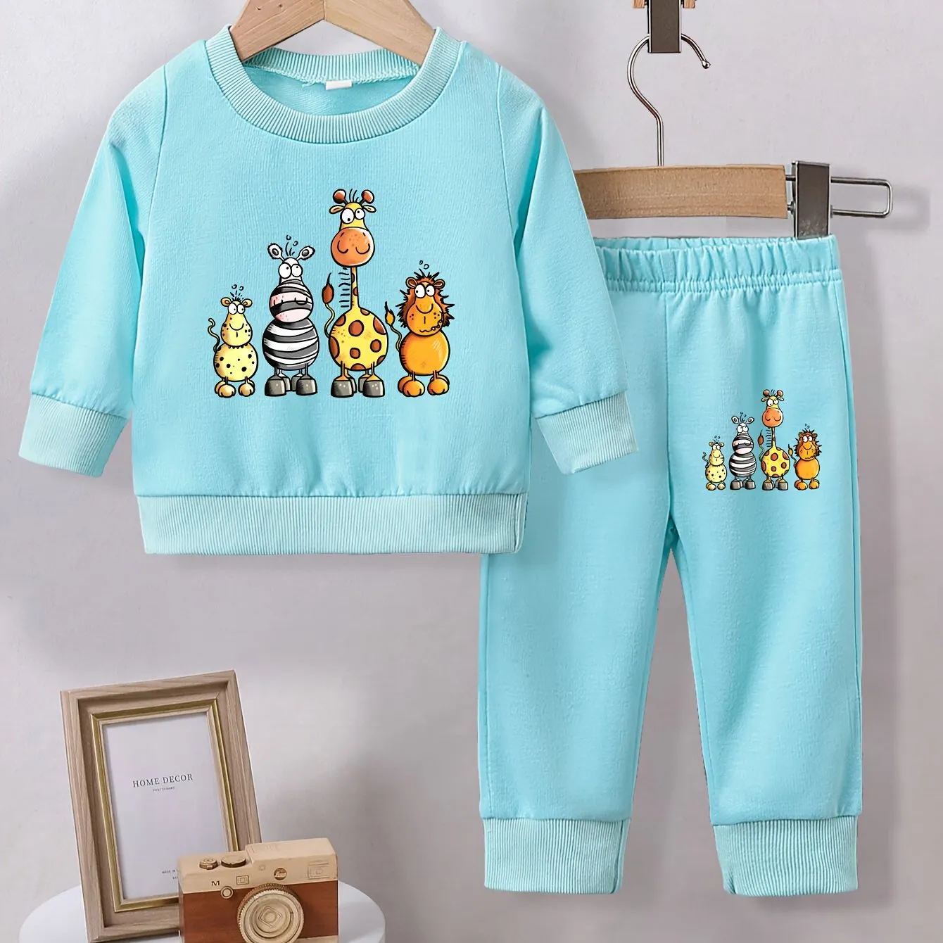 Baby Girl Printed Pure Polyester Round Neck Sweater   Pants Set, Autumn And Winter Thin Velvet Cute Two-Piece Outdoor Clothing, for Outdoor