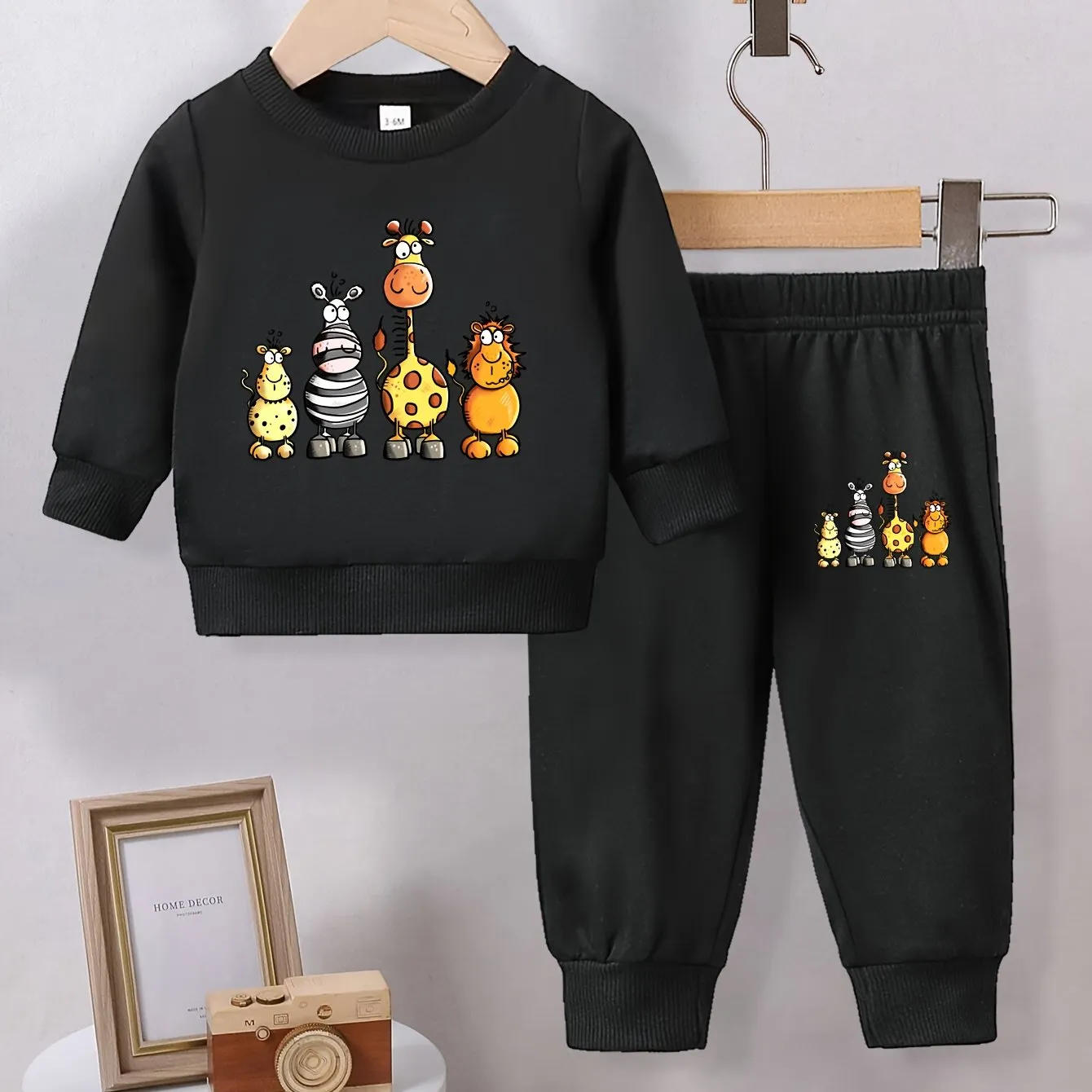Baby Girl Printed Pure Polyester Round Neck Sweater   Pants Set, Autumn And Winter Thin Velvet Cute Two-Piece Outdoor Clothing, for Outdoor