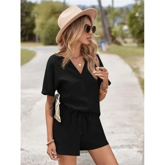 Batwing Sleeve Blouse &amp; Knot Front Shorts