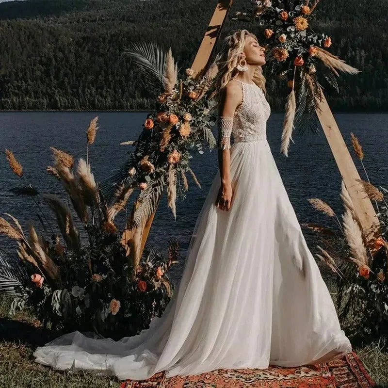 Bohemian Beach Wedding Dresses with Sleeves Robe De Mariage For Women Vintage Tassel Crochet Lace Country Garden Boho Bride