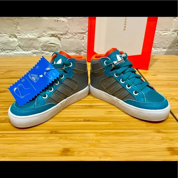 Brand New! Adidas Hard Court Hi J Sneakers 👟