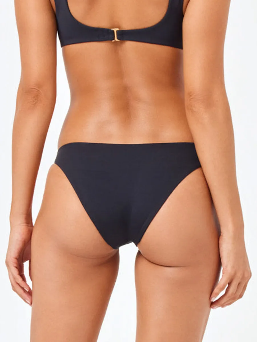 Camacho Bottom Classic in Black