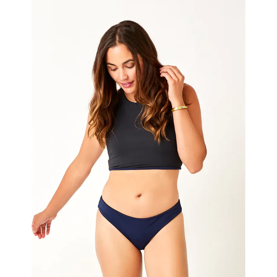 Carve Designs Sanitas Reversible Bottom