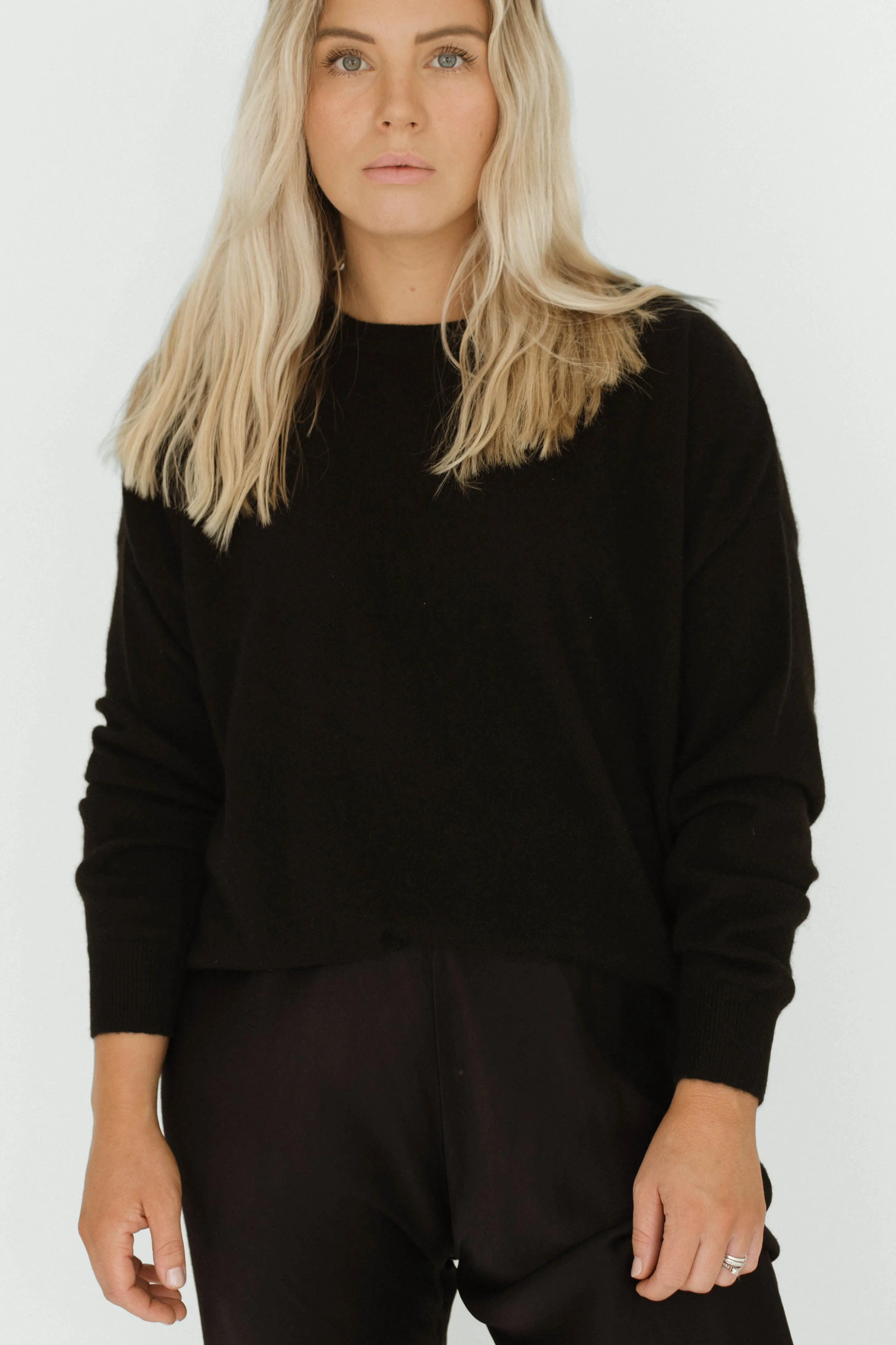 Cashmere Crewneck - Black