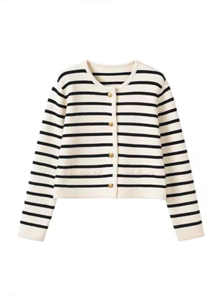 Casual O-neck Stripe Knitted Short Tops