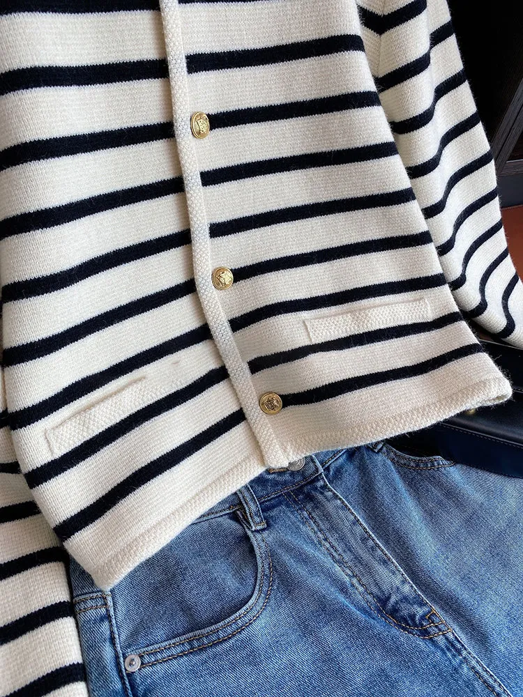 Casual O-neck Stripe Knitted Short Tops