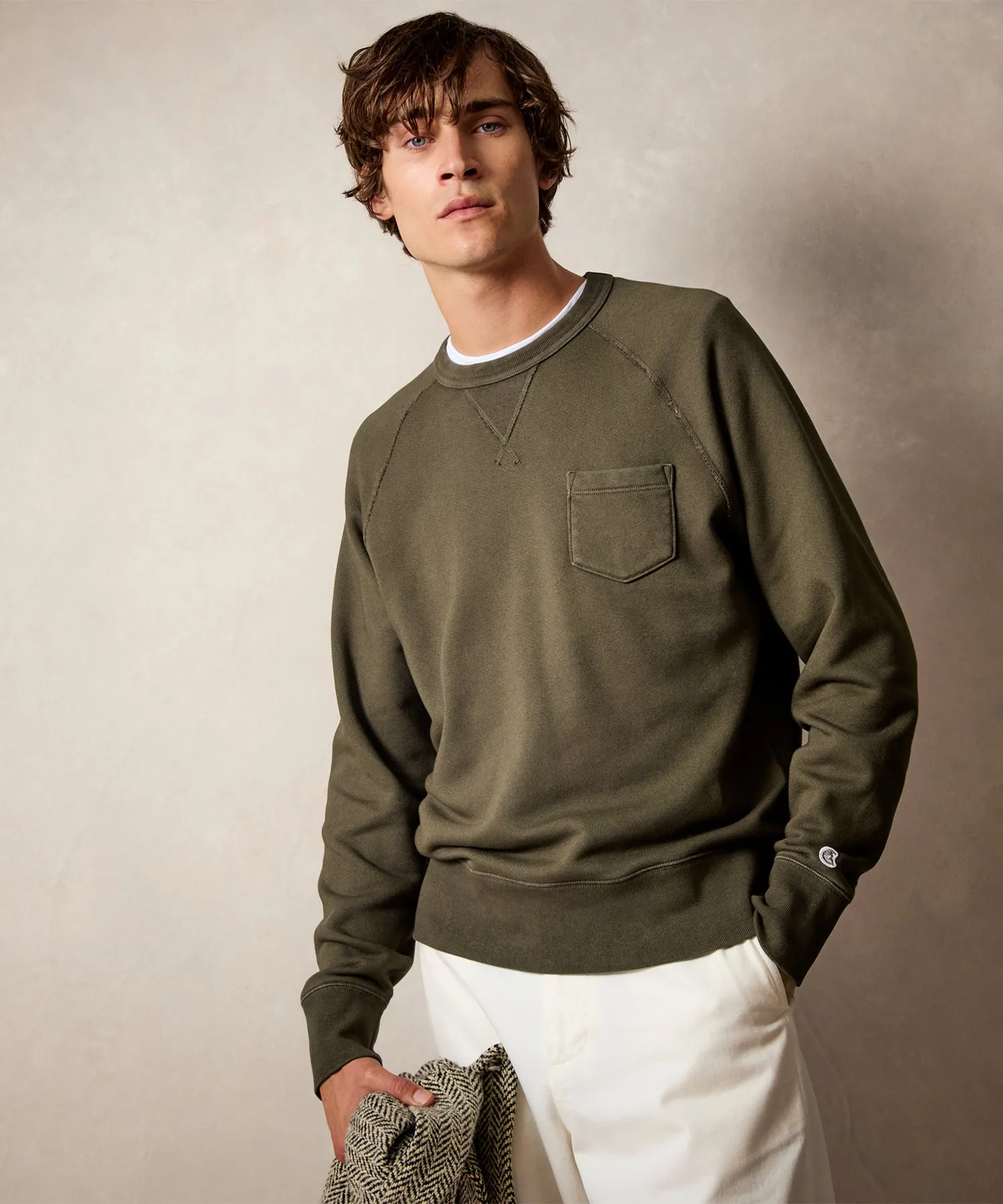 Champion Midweight Pocket Sweatshirt