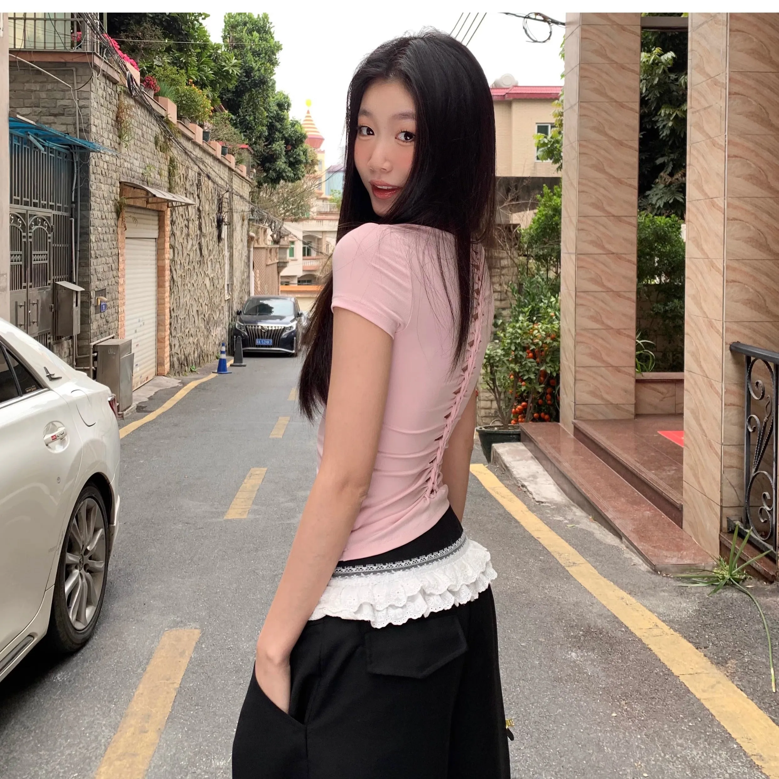 chic hollow-out tops