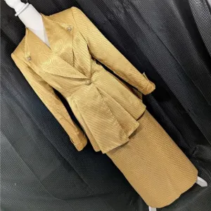 CLARA CLARA! STRIKING GOLD W/METALLIC RHINESTONE BUTTONED SKIRT SUIT, SET! SZ 12