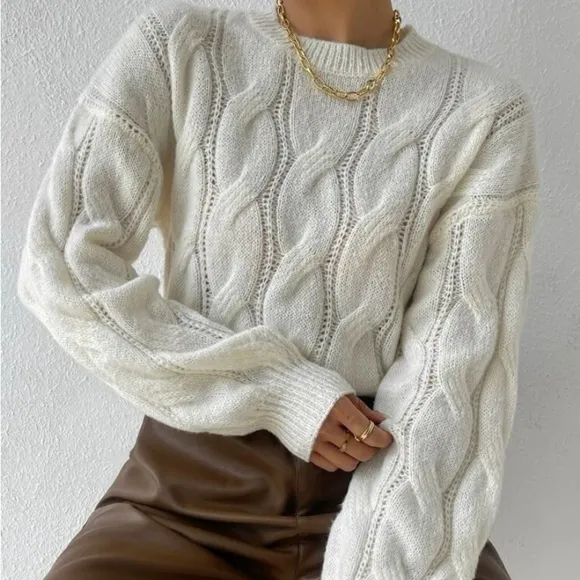 COPY - New cable knit long sleeve sweater