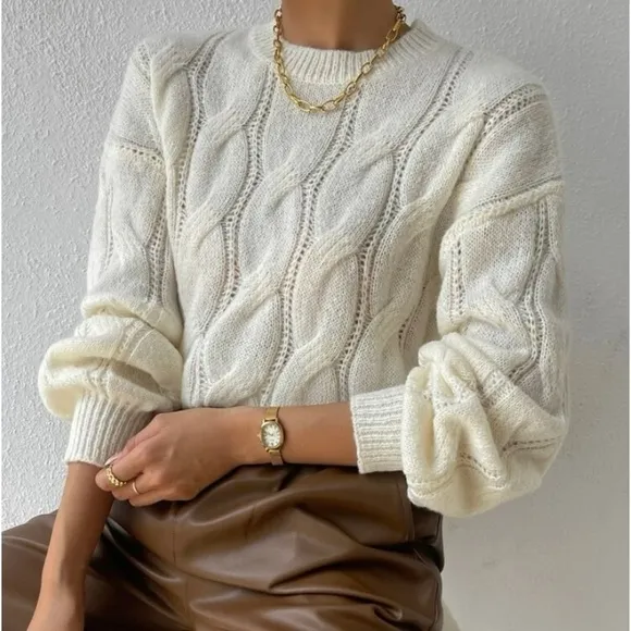 COPY - New cable knit long sleeve sweater
