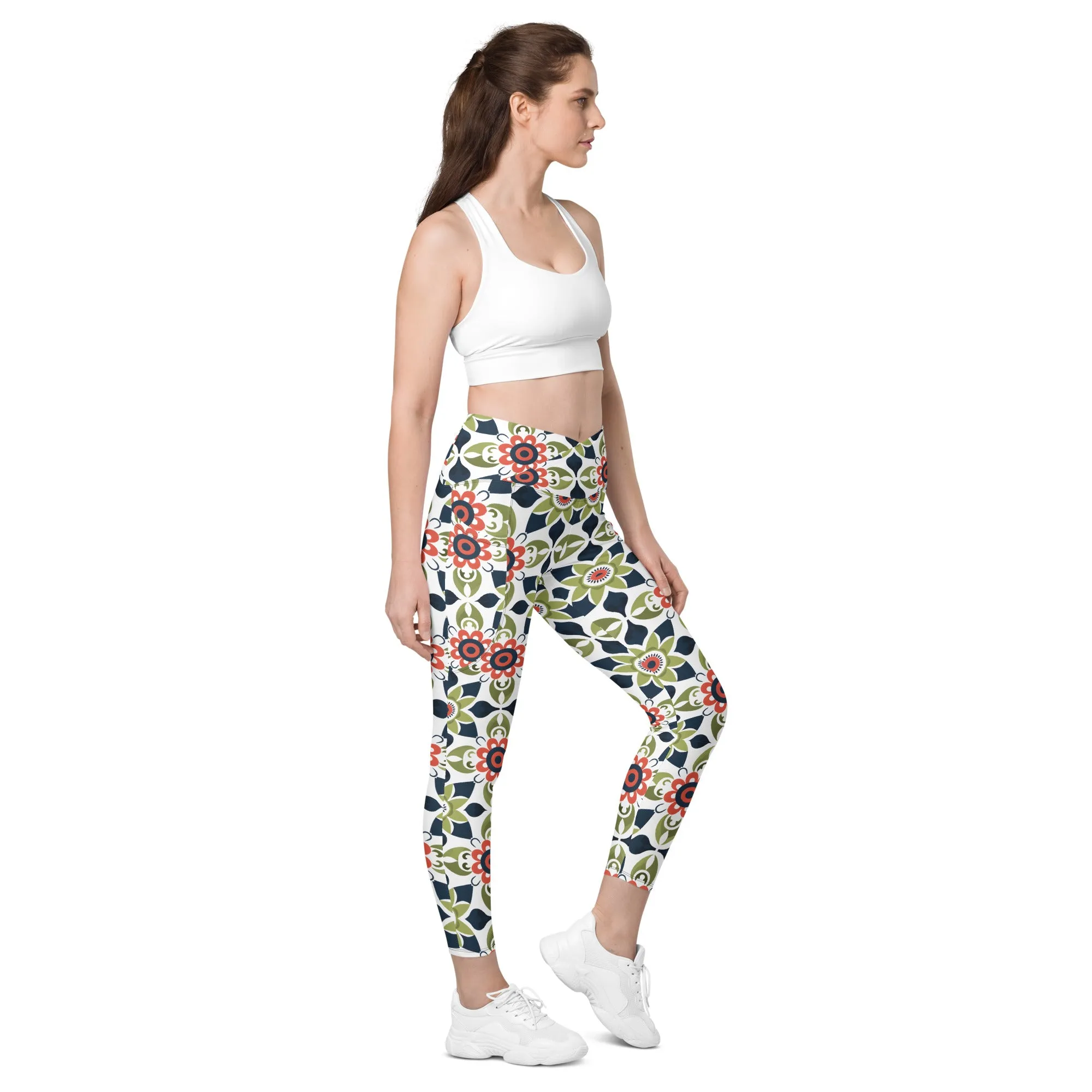 Dynamic Diva Crossover leggings with pockets