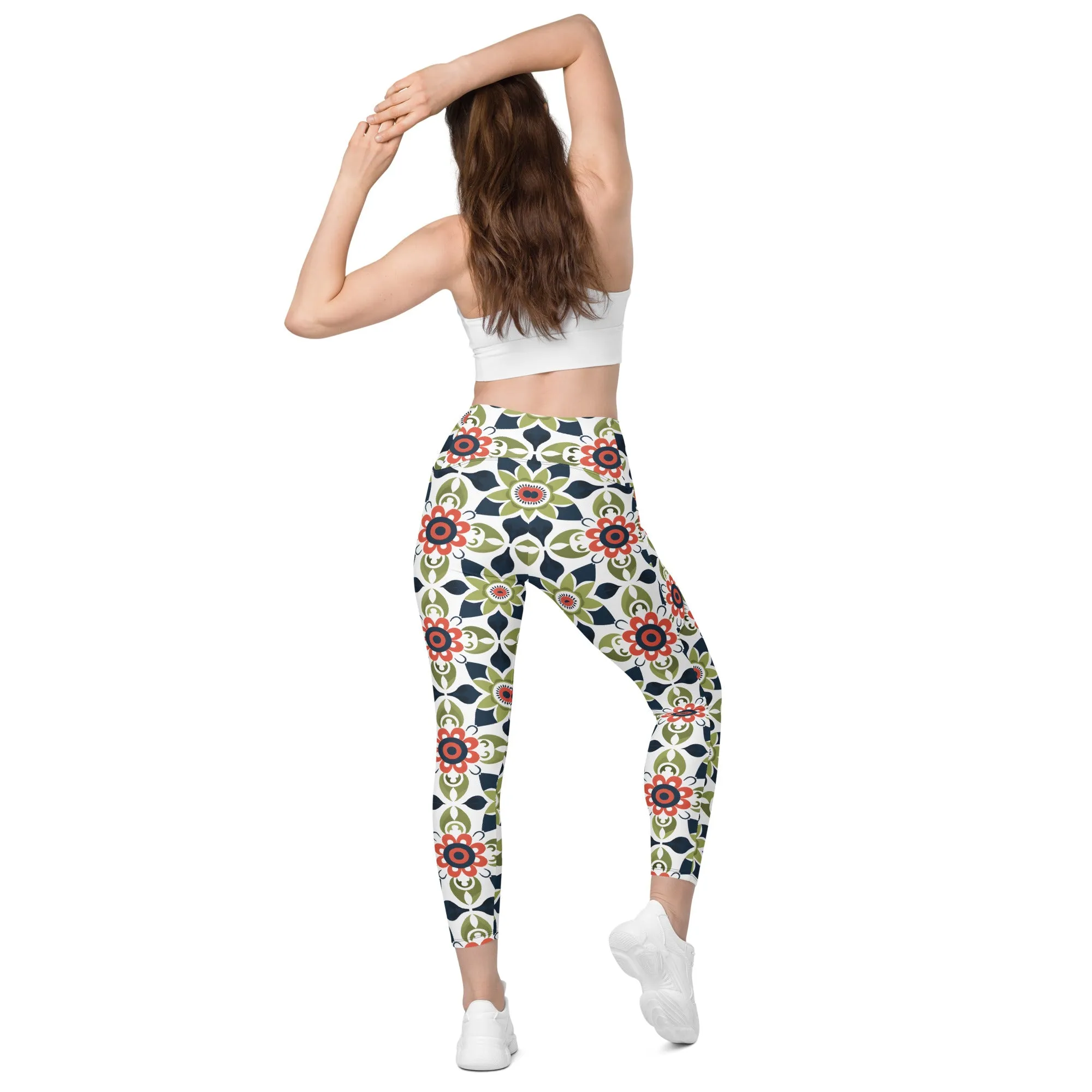 Dynamic Diva Crossover leggings with pockets