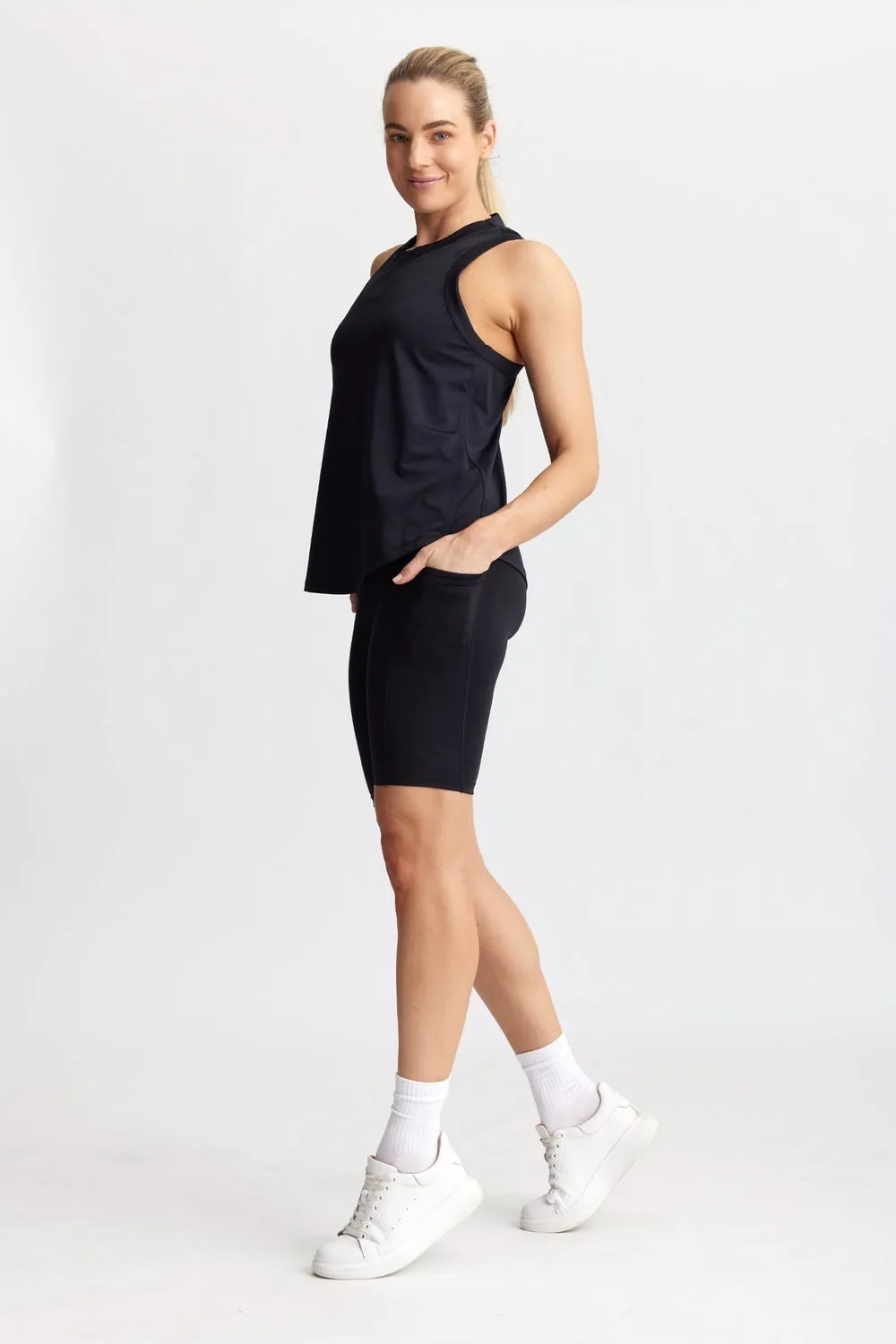 Dynamic Tank - Black