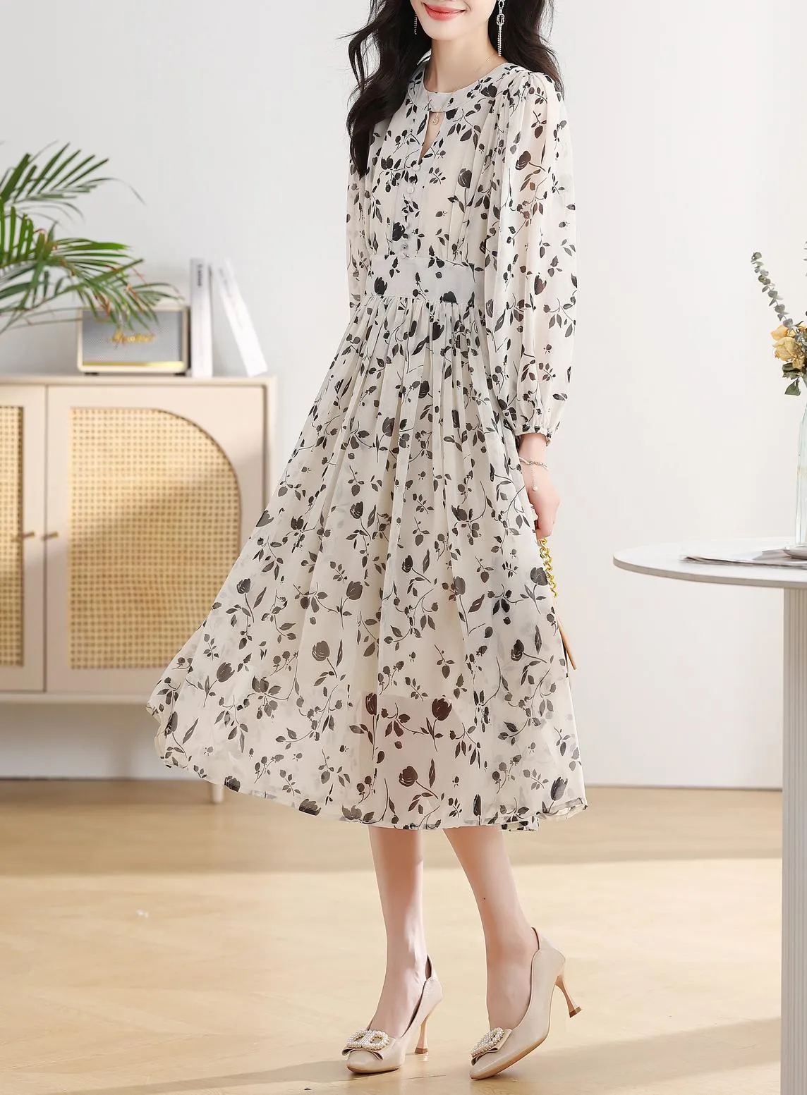 Elegant Long Sleeve A-line Dress with a Loose-fit Design