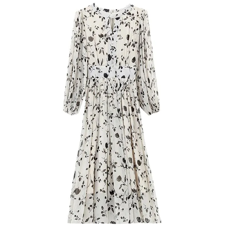 Elegant Long Sleeve A-line Dress with a Loose-fit Design