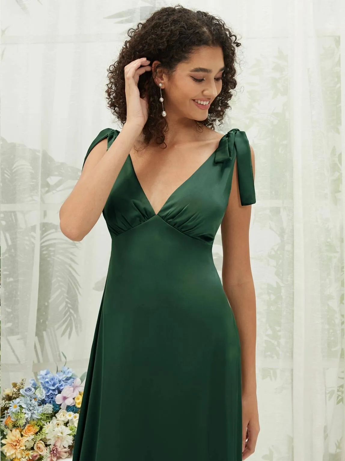 Emerald Green V-Neck Detachable Bow Straps V-Neck Silk Satin Convertible Bridesmaid Dress Tea Length