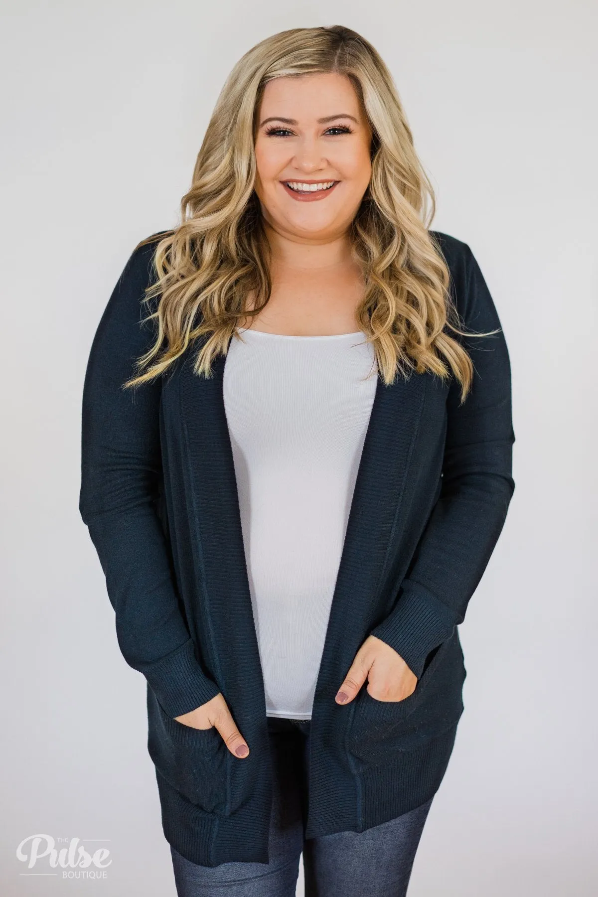 Essential Cardigan- Navy