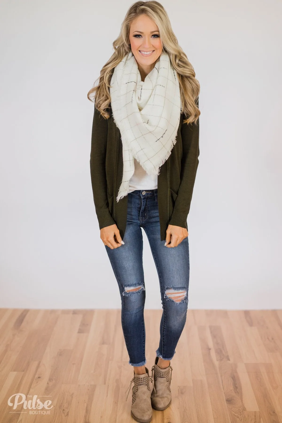 Essential Cardigan- Olive