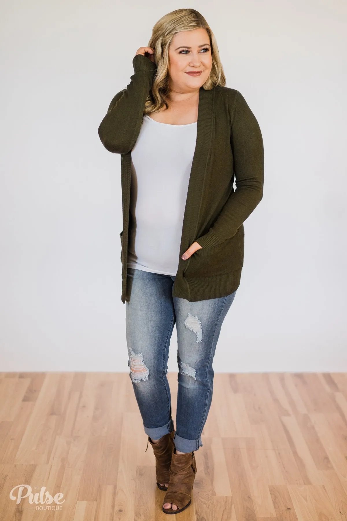 Essential Cardigan- Olive