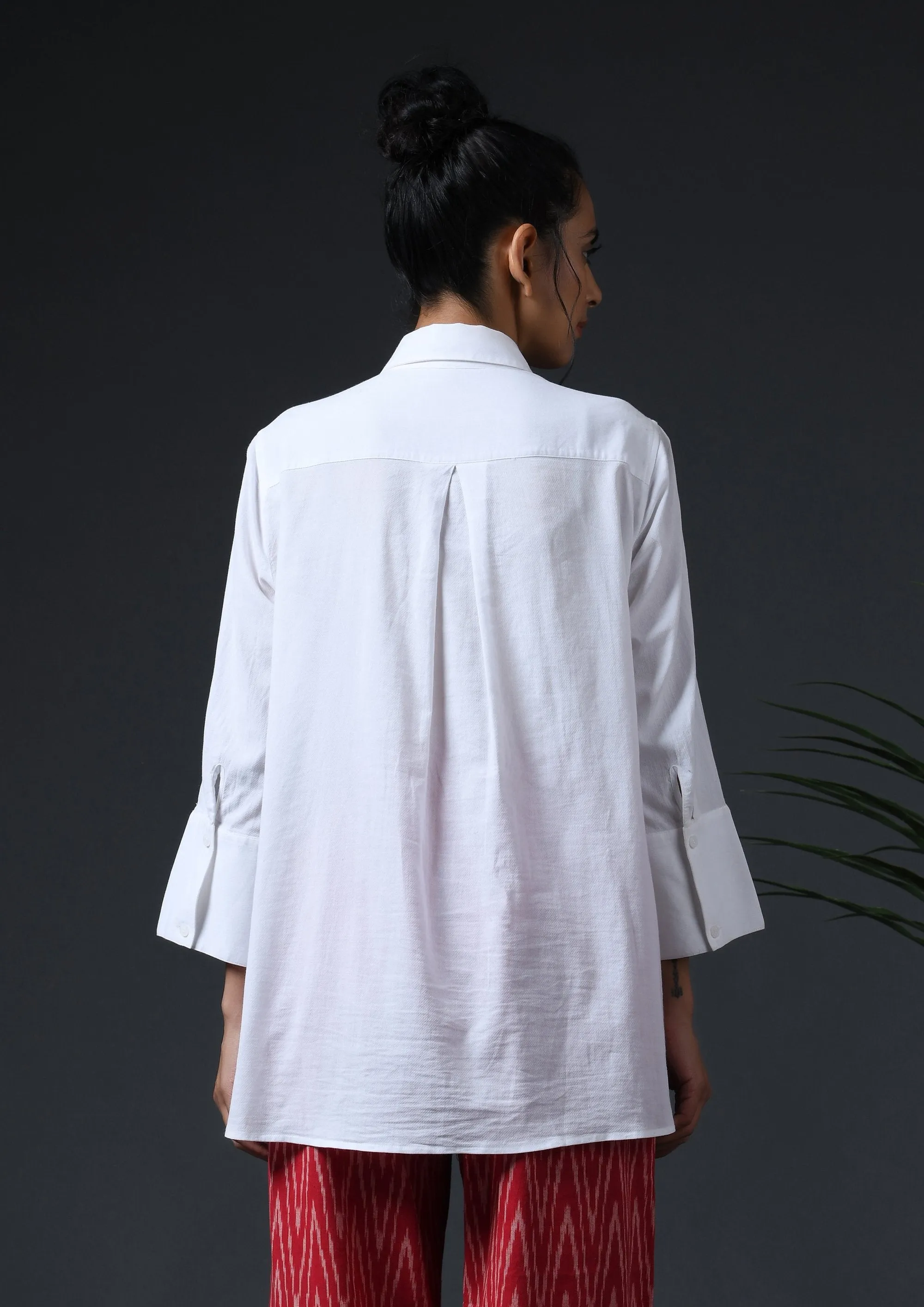 FLARE BLOUSE