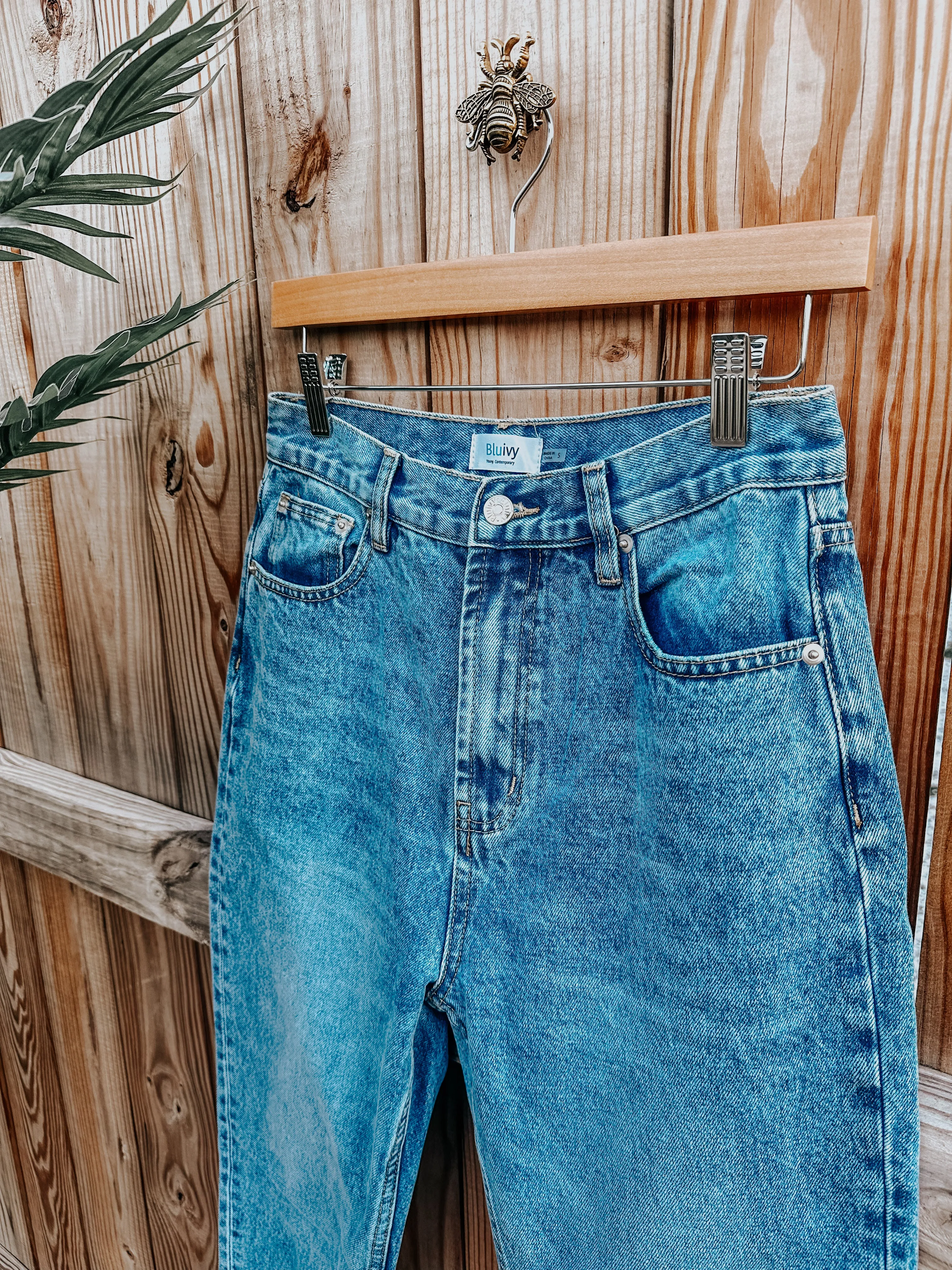 Flora High-Rise Jeans