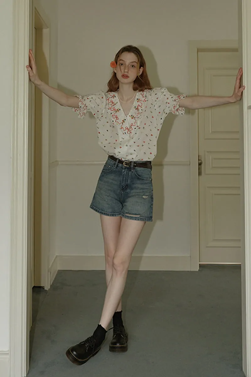 Floral Chic Short Blouse