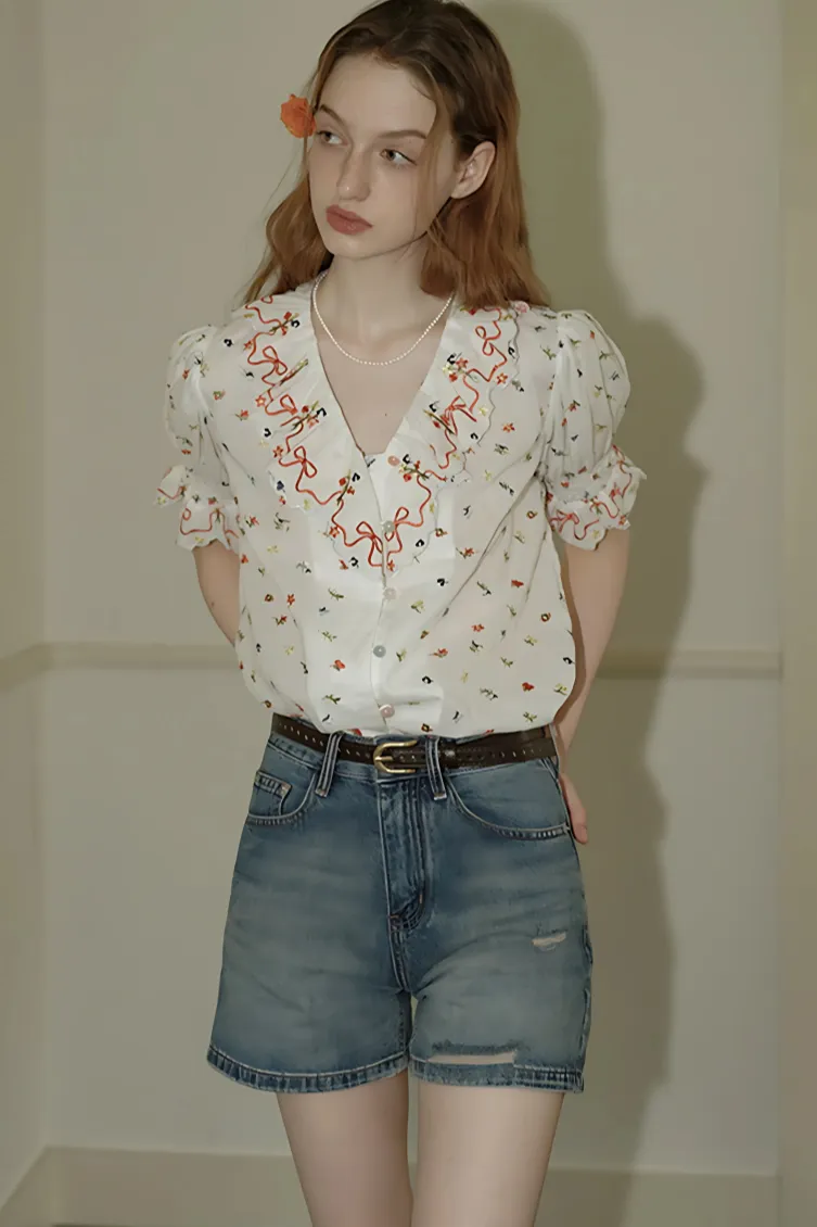 Floral Chic Short Blouse
