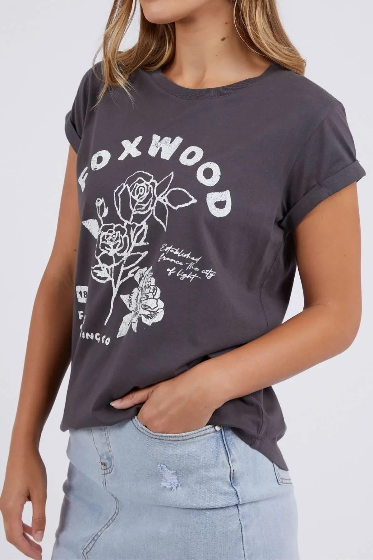 Foxwood Rosette Tee