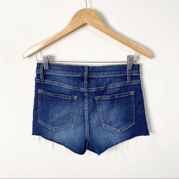 FRAME Le Cut Off Raw Edge Shorts in Astor Size 25