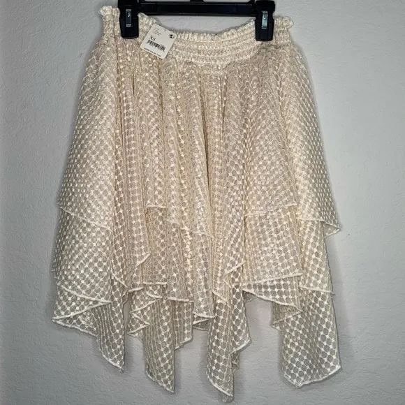 FREE PEOPLE Intimately All Season Half Slip Skirt Asymmetrical Layered Lace