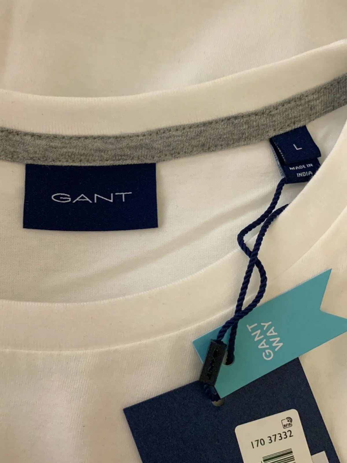 GANT White Embroidered Logo SS T-Shirt SIZE XXL