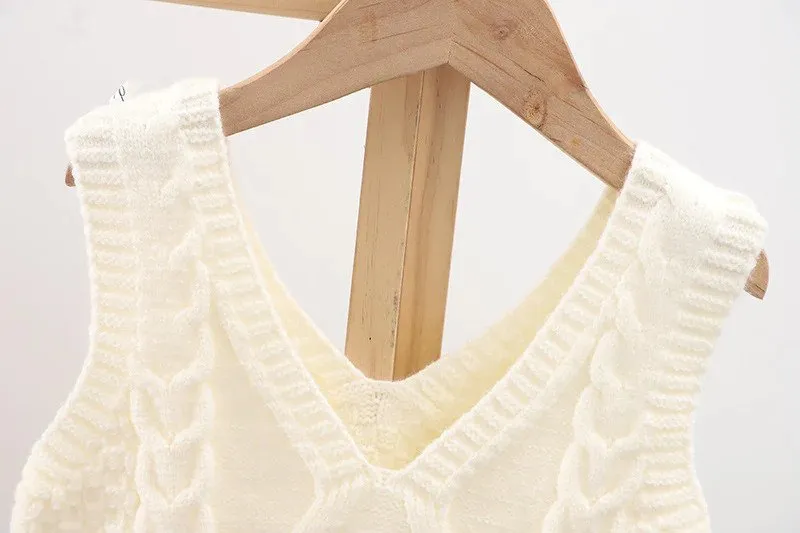 Gemma Crochet Vest