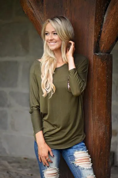 Glam Pocket Top - Olive