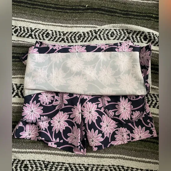 GOLFTINIWine Down Performance Mini Skort 16 inches