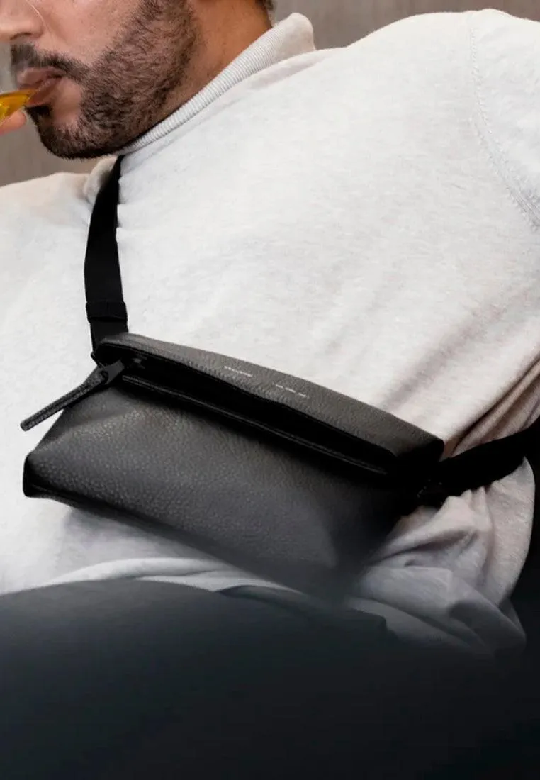 Grams28 153 Sling Mini
