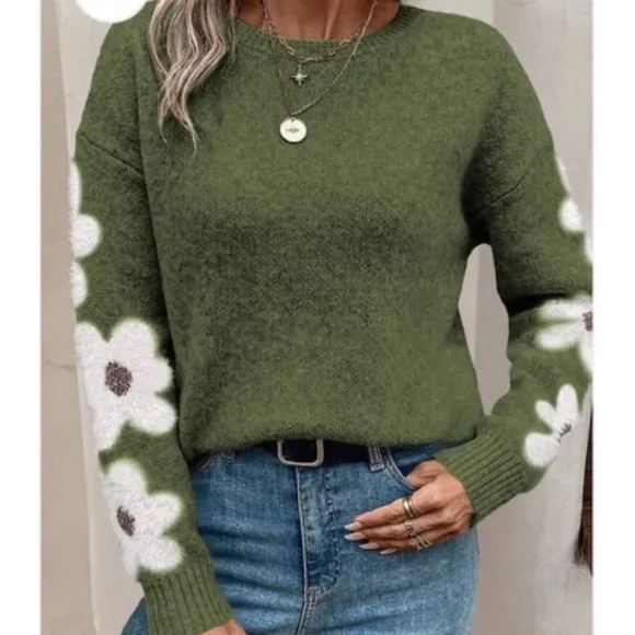 Green floral crewneck sweater