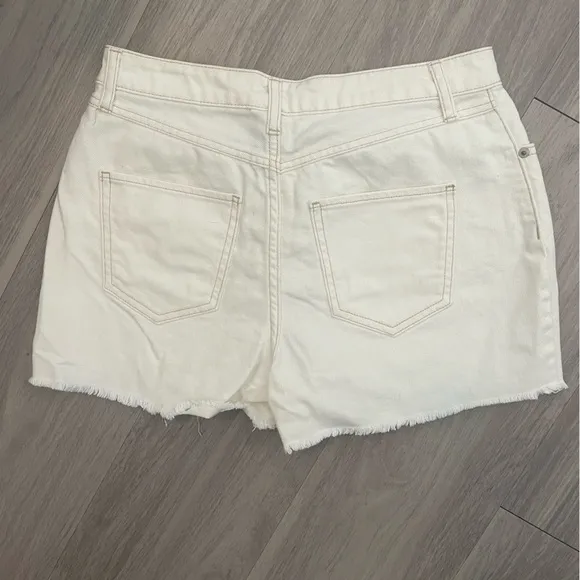 House of Harlow 1960 white high waisted denim cutoff distressed shorts