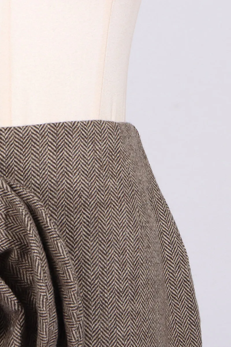 HQS1419 Rose Accent Tweed Skirt